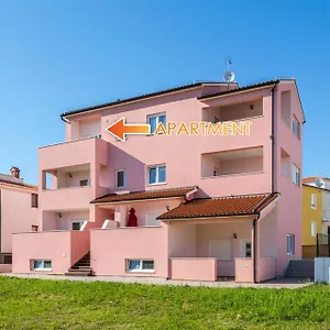 apartments-irina-medulin.pula-hotels.org/